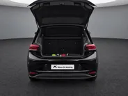 Volkswagen ID.3 Neo Life 50 kWh accu 170 PK · Comfort Pakket · Zijruiten achter en achterruit getint ·