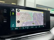 Škoda Octavia Combi 1.4 TSI 245pk DSG RS iV PHEV Business · Panoramadak · Camera · Wegklapbare Trekhaak · Stoelverwarming voor+achter · 19'' Inch ·