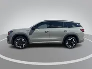 Škoda Kodiaq Sportline Business 1.5 TSI PHEV 150 kW / 204 PK | Steel Grey | 19'' tirsuli aero velgen | Trekhaak wegklapbaar | 4000,- inruilvoordeel!!