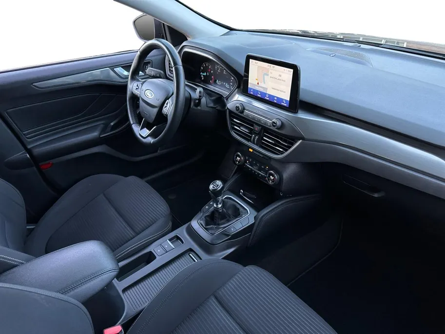 Ford Focus Wagon 1.0 EcoBoost Titanium Business | B&O | Adaptieve Cruise Control | Winter Pack | Privacy Glass | Navigatie | All weather banden