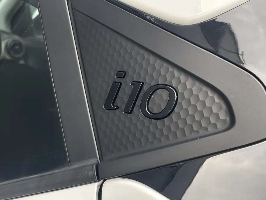 Hyundai i10 1.0 Comfort Smart | Camera | Navi | Cruise | Apple Carplay | Android Auto |