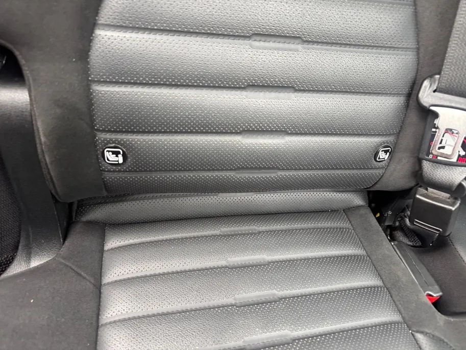 Kia Sportage 1.6 T-GDi Plug-in Hybrid AWD GT-Line |  Navi | Clima | Camera | Schuif-/Kanteldak | Stoel-/Stuurwielverwarming | Stoelventilatie | Elektr. Achterklep