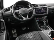 Volkswagen Tiguan 1.4 TSI eHybrid 245pk DSG R-Line Business · Camera · Inklap. Trekhaak · Dodehoeksensor · Parkeer Assistent · Stuur- & Stoelverwarming · 19'Velgen ·