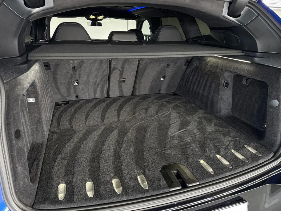 BMW XM PHEV 50e 30 kWh
