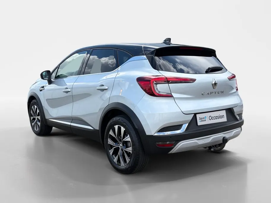 Renault Captur 90PK TCe Techno | 1e eigenaar | Schuif-Kantel Dak | Camera | Navigatie | Apple Carplay/Android Auto | Parkeersensoren | Trekhaak | Climate Control | Lichtmetalen Velgen | Full LED |