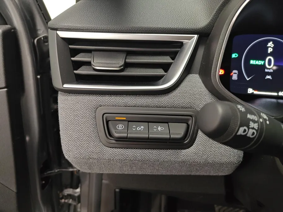Renault Clio 1.6 E-Tech Full Hybrid 145 techno AUTOMAAT NAVI AIRCO CAMERA PARKEERSENSOREN CRUISE CONTROLE APPLE CARPLAY ANDROID AUTO DEALER ONDERHOUDEN ZEER MOOIE AUTO