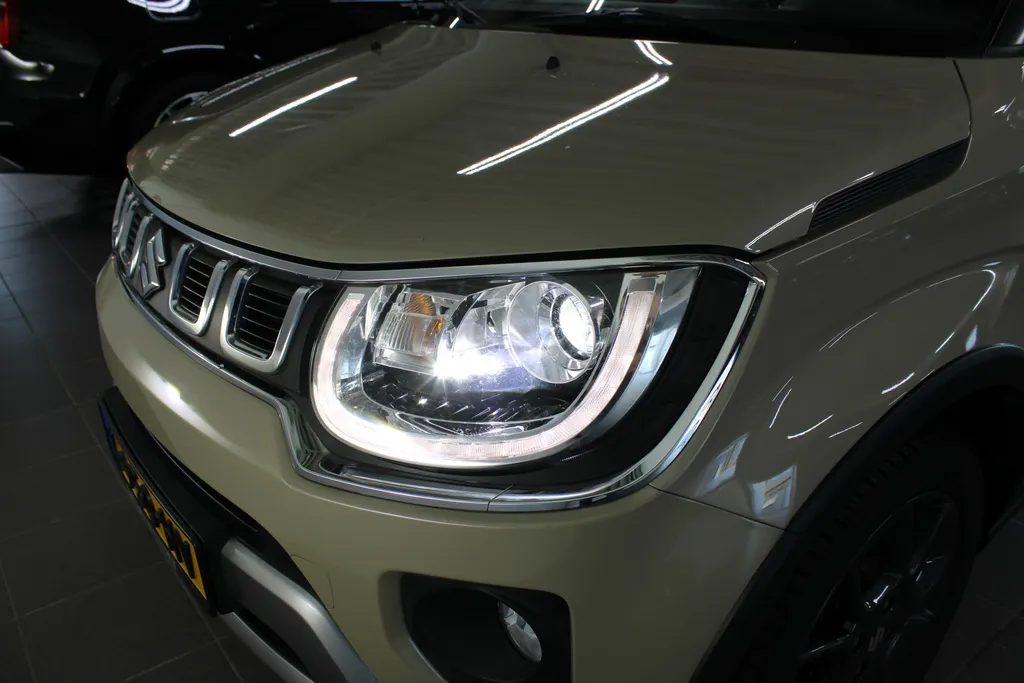 Suzuki Ignis 1.2 Smart Hybrid Select / Camera / Stoelverwarming / Allseason banden /