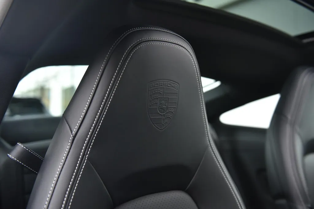 Porsche 911 Carrera S