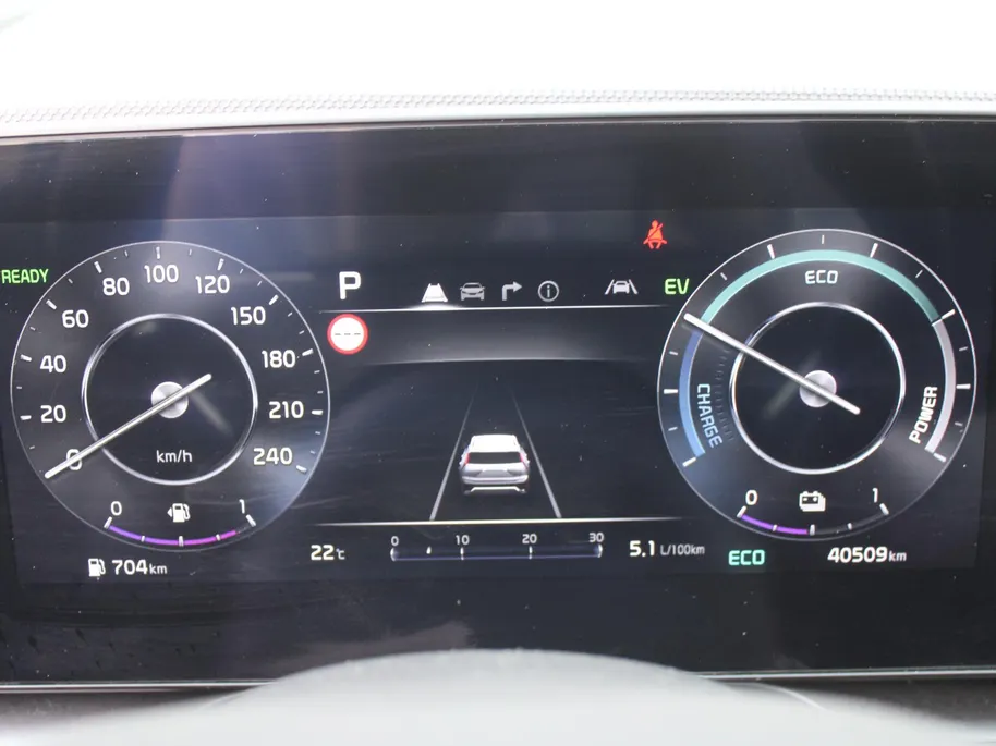 Kia Niro 1.6 GDi Hybrid DynamicPlusLine | Schuif-/kanteldak | Stuur-/stoelverwarming | Cruise adapt. | Camera | Clima | 16' LM | Navi |