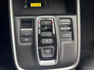 Honda CR-V 2.0 e:HEV Elegance | Panorama dak | Stoel en stuur verwarming | Trekhaak