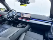 BMW i5 Touring eDrive40