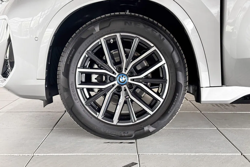 BMW iX1 eDrive20 Innovation Pack M Sportpakket
