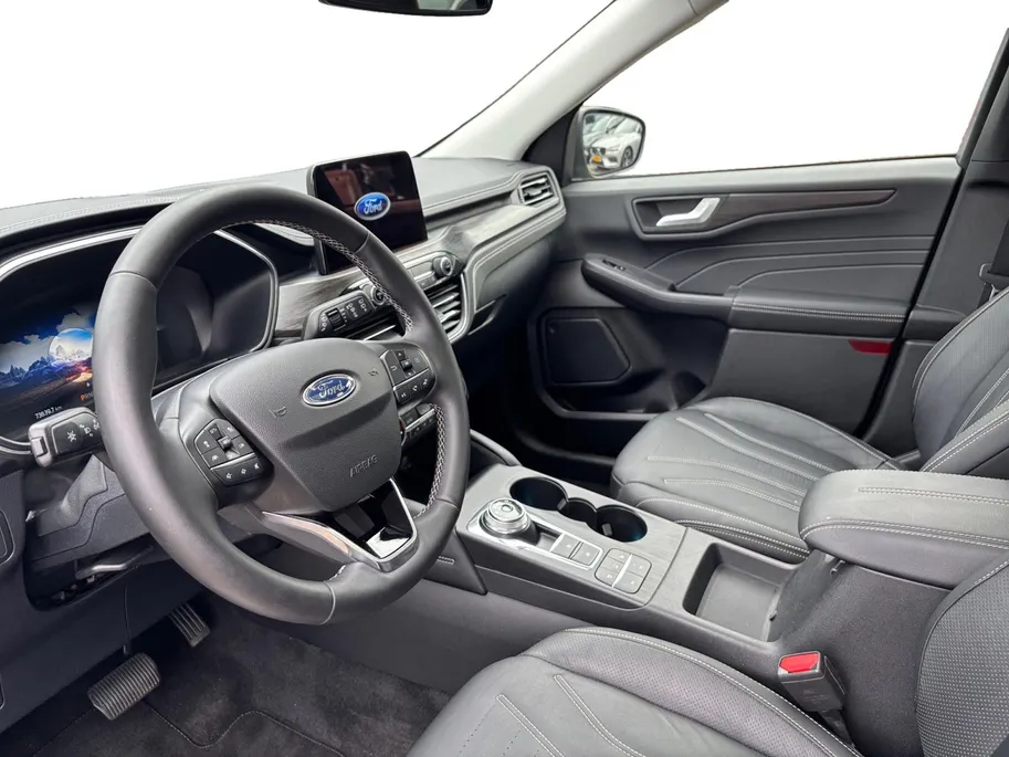 Ford Kuga 2.5 PHEV Vignale | Elektr. Panoramadak | Elektr. Trekhaak | Winterpack | Adapt. Cruise Control | HUD | 20' inch velgen |