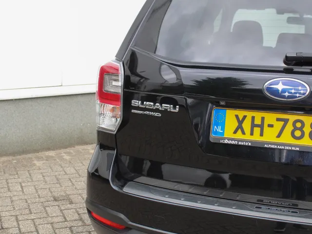 Subaru Forester 2.0 Premium Automaat | Navi | Cruise | Leder | Panodak | Lm-Velgen | Trekhaak
