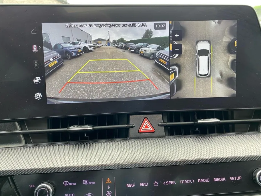 Kia Sportage 1.6 T-GDi Plug-in Hybrid AWD DynamicPlusLine Climate control | Stoel en stuurverwarming | Schuif/kanteldak | 360 camera | Keyless | Dodehoek detectie |