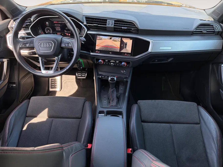 Audi Q3 45 TFSI e S edition *Automaat*Navi+360Camera*Climate Control*Virtual Cockpit*Sonos Audio*Elektrische achterklep*Zeer nette auto!