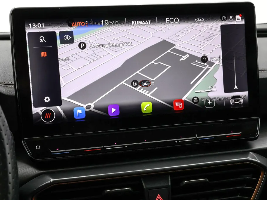 CUPRA Formentor 1.4 TSI e-Hybrid 204pk DSG Essential Limited · Panoramadak · Camera · Elek. Achterklep · Apple/Android Car Play · Keyless ·