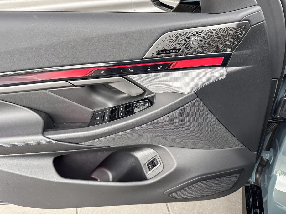 BMW i5 Touring eDrive40 84 kWh