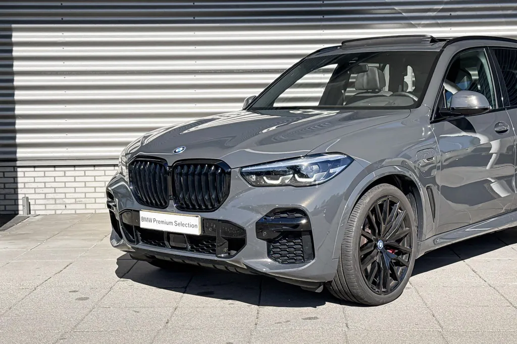 BMW X5 xDrive45e High Executive