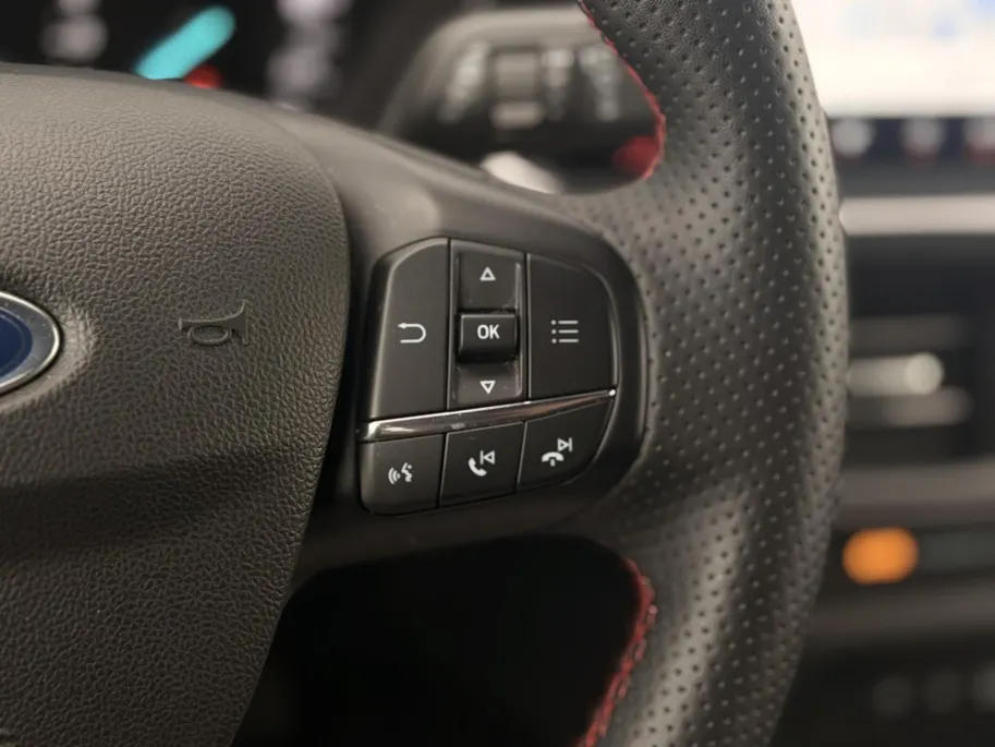 Ford Focus 1.0 EcoBoost Hybrid ST Line
