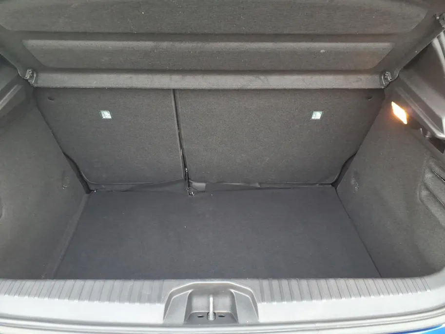 Renault Clio 1.0 TCe Intens Navigatie | Airco | Camera-PDC | Trekhaak |1 jaar Garantie
