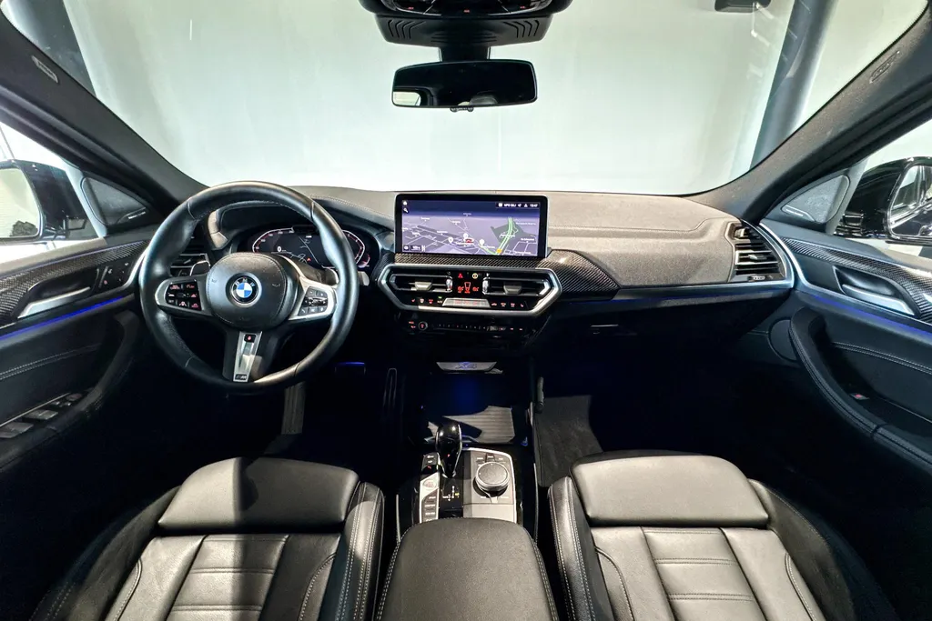BMW X4 xDrive20i High Executive