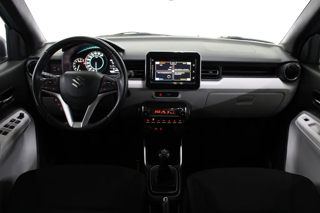 Suzuki Ignis 1.2 Stijl Smart Hybrid / Trekhaak / Camera / Keyless / Cruise Control /