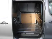 Toyota ProAce Long Worker 2.0 D-4D Challenger | Carplay | PDC | Airco | Cruise | Schuifdeur rechts |