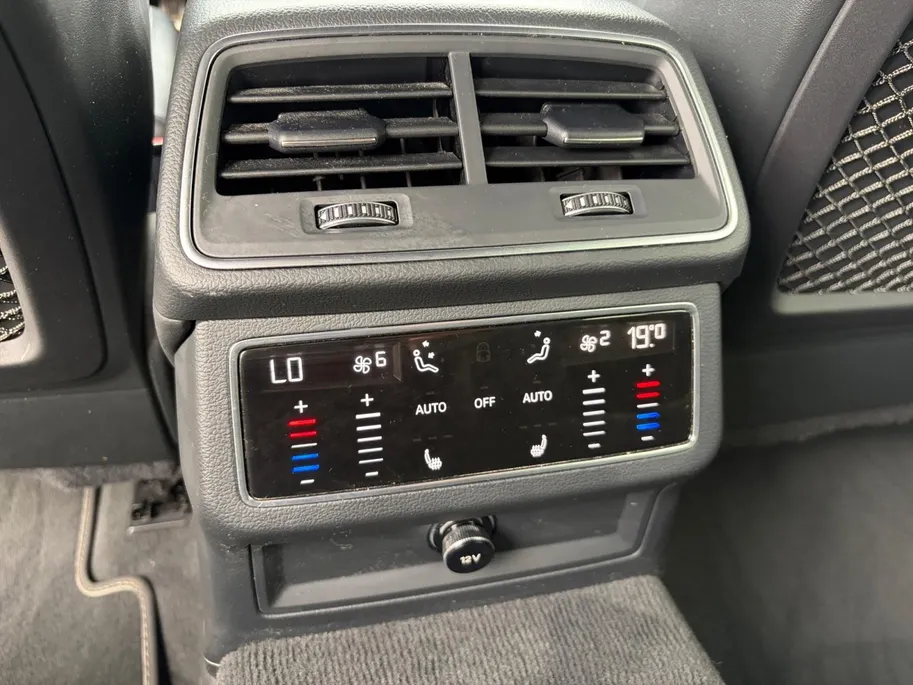 Audi A6 Avant 55 TFSI e quattro Competition *Navi*360Camera*Schuif/kanteldak*Climate Control*Adapt. Cruise Control*Stoel/stuurverwarming*Elektr. bedienbare stoelen*ETC!