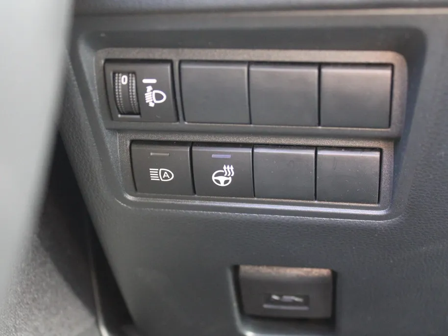 Mazda 2 Hybrid 1.5 Agile | Airco | Cruise | Stoelverwarming | 15' LM | Comfort pakket |