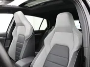 Volkswagen Golf 1.5 eHybrid 272pk DSG GTE · Panoramadak · Camera · Inklap. Trekhaak · Leder Vienna · Stuur- & Stoelverwarming · Elek. Stoel + Geheugen · Garantie t/m 18-06-2030 of 100.000km