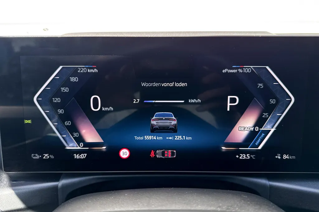 BMW i4 eDrive35 70 kWh