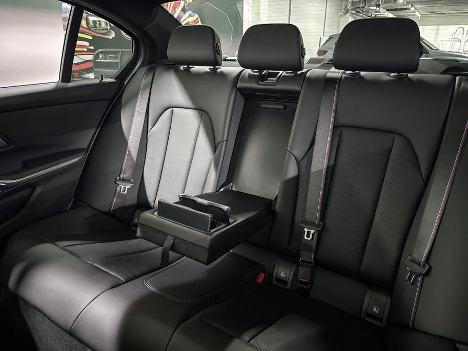 BMW 3 Serie Sedan 320i