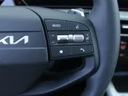 Kia Niro 1.6 GDi Hybrid DynamicPlusLine | Stuur-/stoelverwarming | Schuifdak | Elek. stoelverstelling + achterklep | Dodehoekdetectie | Camera | Telefoonlader | HK audio | LED |