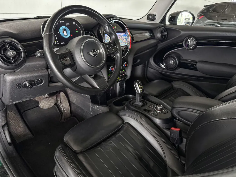 MINI Cooper 3-deurs Electric Yours 33 kWh