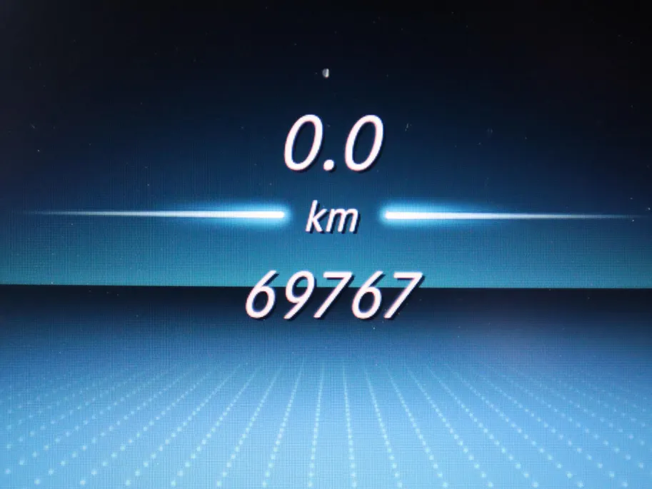 Mercedes-Benz GLC 300e 4MATIC Business Solution AMG l Trekhaak l Stoelverwarming l Achteruitrij camera