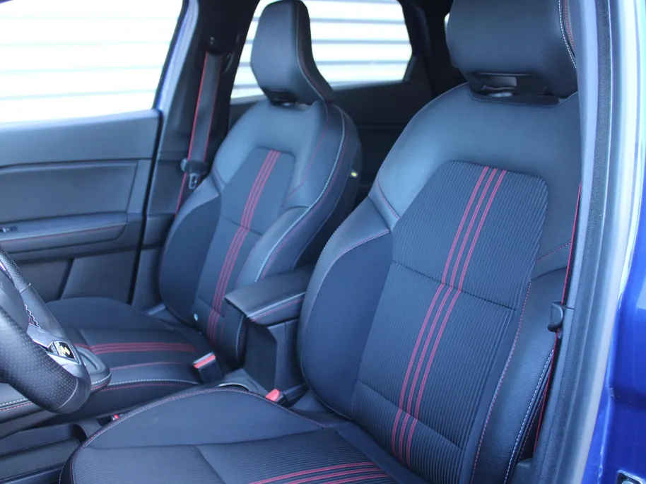 Renault Captur 1.6 E-Tech Hybrid 145 R.S. Line Automaat | Navi | Camera | Keyless | Trekhaak |