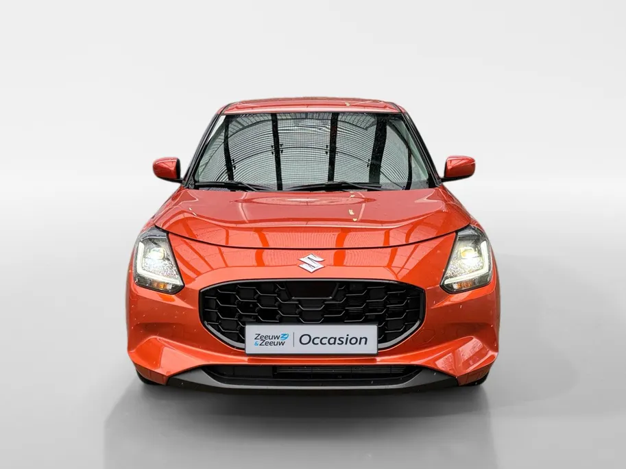 Suzuki Swift 1.2 Select Smart Hybrid | Apple Carplay/Android Auto | Achteruitrij Camera | Adaptive Cruise Control | All-Season | BLISS | LED | LMV 16' | Stoelverwarming |
