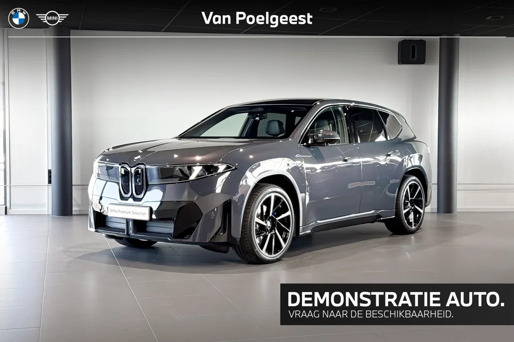 BMW iX3 50 xDrive 113 kWh