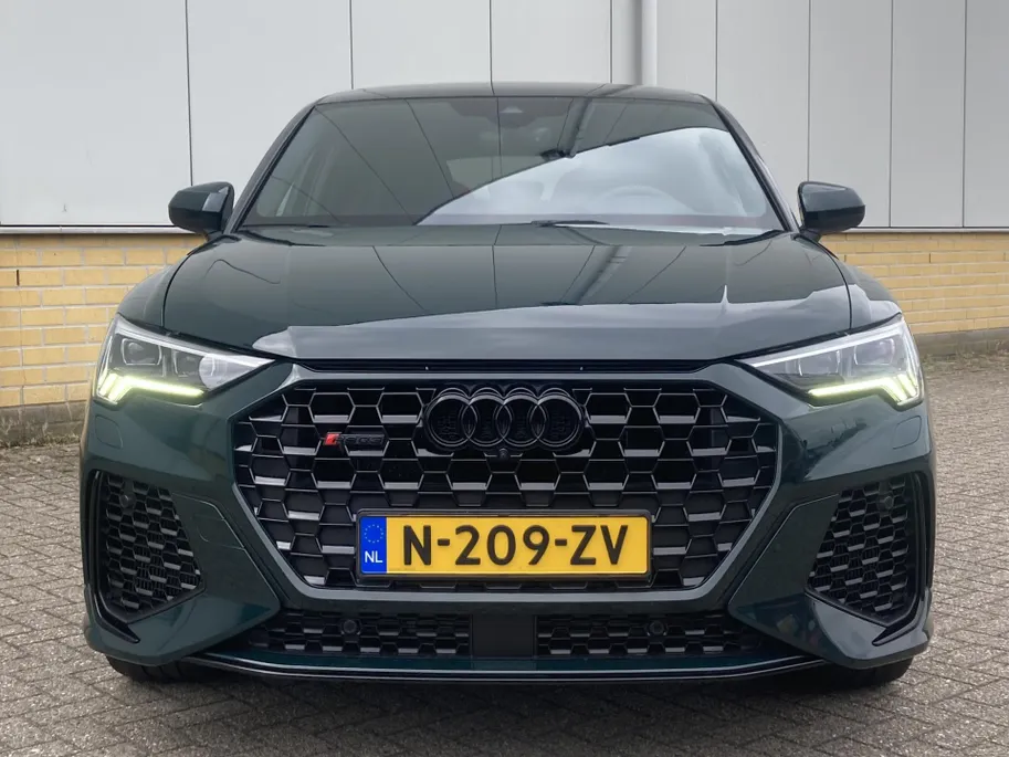 Audi RSQ3 Sportback RSQ3 2.5 TFSI Quattro 400 pk Individual Green Audi Drive Select - Panoramadak - B&O Premium Audio  Elektrisch wegklapbare trekhaak