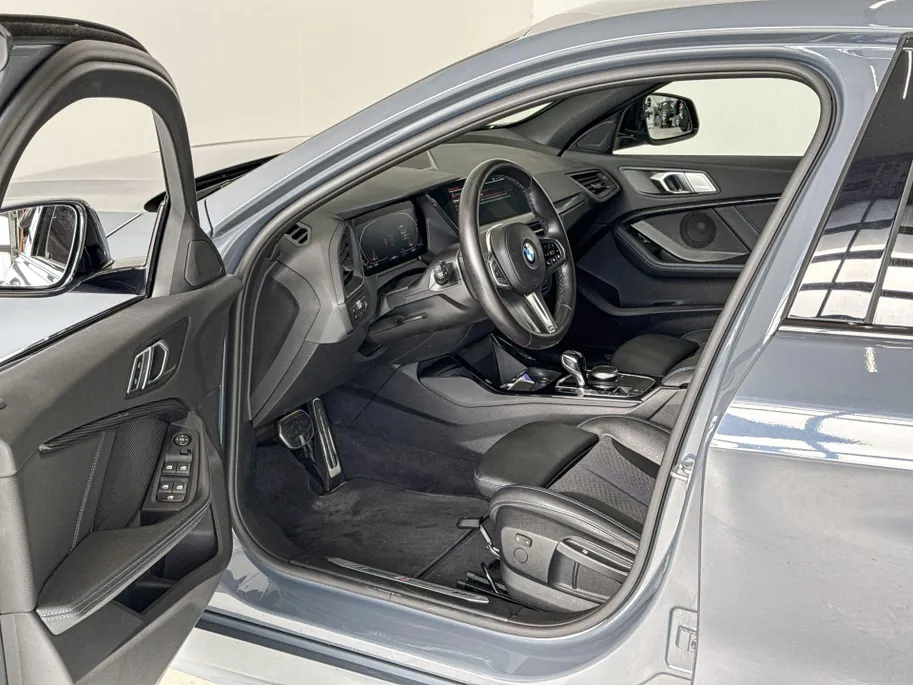 BMW 1 Serie 118i Introduction Edition