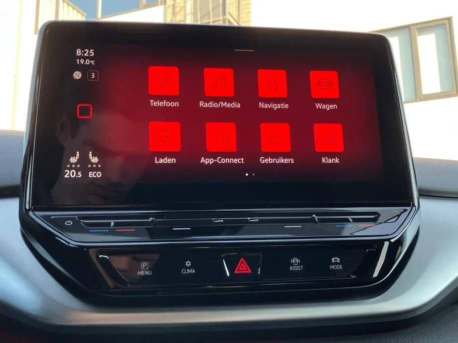 Volkswagen ID.4 Style 52 kWh 125kW/170PK · Apple Carplay/Android Auto · Parkeersensoren · Navigatie