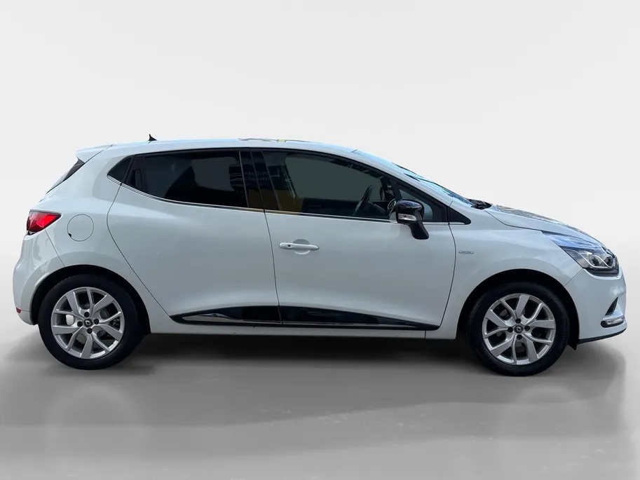Renault Clio 90PK TCe Limited | Camera | Airco | Cruise Control | Lichtmetalen Velgen | Bluetooth | Keyless Entry | Elektrische Ramen & Spiegels | Parkeersensoren | Armsteun |