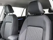 Volkswagen Golf variant Life Edition 1.5 eTSI 116 pk 7 versn. DSG · Achteruitrijcamera · draadloze telefoonlader · Prijs is inclusief inruilpremie · MEGA SALE