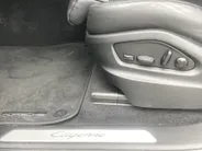 Porsche Cayenne 3.0 E-Hybrid 340KW met Panoramadak