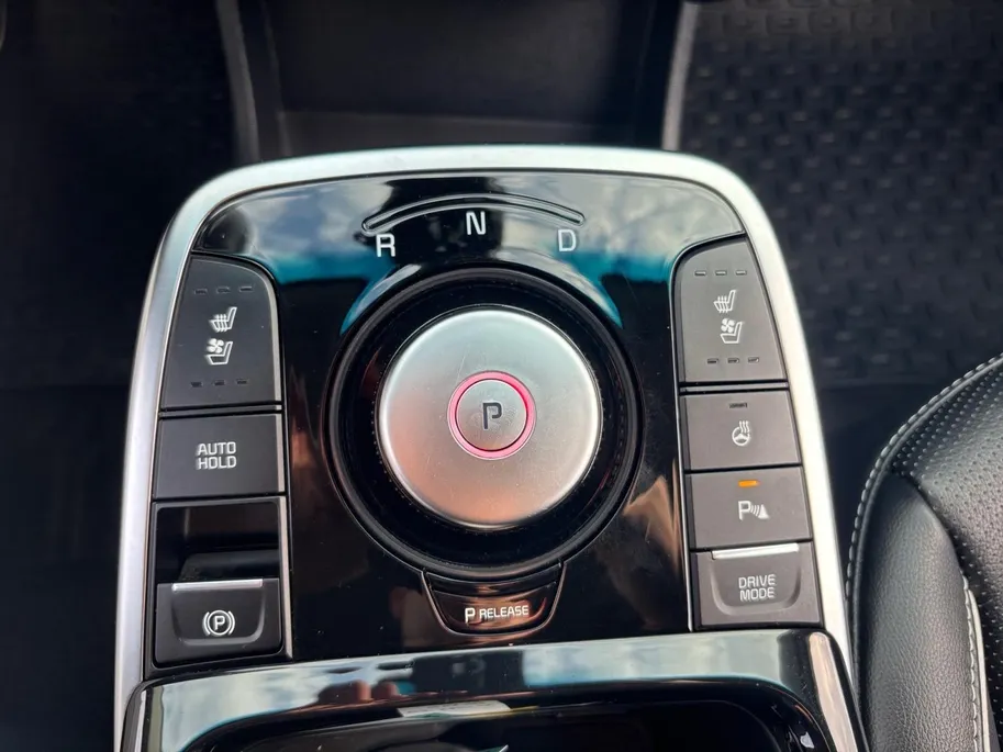 Kia e-Niro ExecutiveLine 64 kWh | Trekhaak | JBL | Memory stoelen | Stoel/stuurverwarming | Stoel ventilatie |