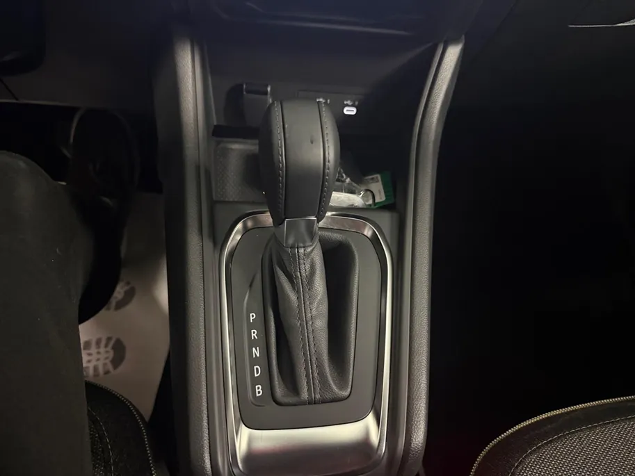 Renault Captur 1.6 E-Tech full hybrid 145 techno AICRO APPLE CARPLAY/ANDROID AUTO STOEL/STUUR VERWARMING ADAPTIVE CRUISE CONTROL ACHTERUITRIJ CAMERA PARKEERSENSOREN VOOR/ACHTER LM VELGEN ZEER MOOIE AUTO