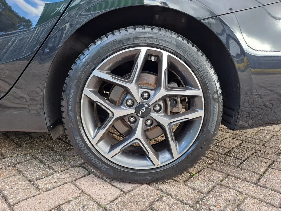 Kia Ceed Sportswagon 1.0 T-GDi ExecutiveLine | Navigatiesysteem full map | Camera | Apple Carplay/Android Auto | Stoel en Stuur verwarming | ECC | Elektrisch glazen schuif-/kanteldak