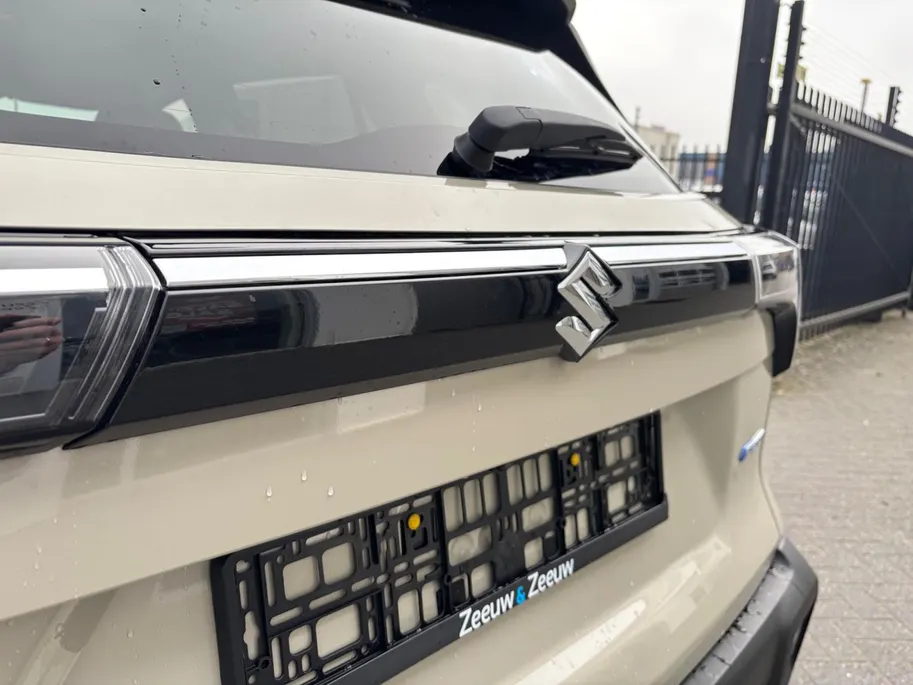 Suzuki S-Cross 1.4 Boosterjet Special Edition Smart Hybrid | €3.500,- voordeel | Direct leverbaar | 10 jaar garantie | 17inch Lichtmetalen velgen | Hoge instap
