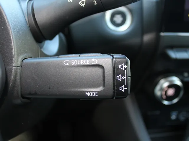 Renault Captur 1.3 TCe 130 AUT Edition One | automaat | Bose Audio | achteruitrijcamera